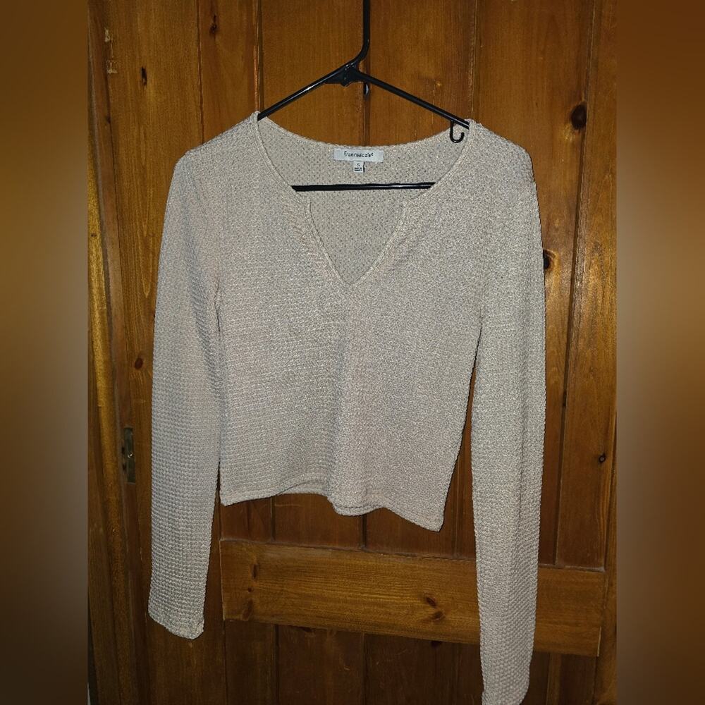Cream V-Neck Sweater Top